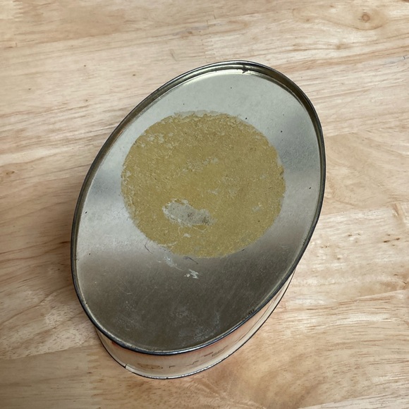 Mickey and Minnie Mouse Musical Serenade Vintage Oval Tin Box - Picture 11 of 13